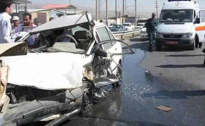 کاهش حوادث رانندگی در ایران به سطح میانگین جهانی    
