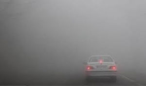 مه گرفتگي و کندي تردد در برخي محورهاي فارس 