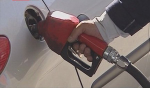 میانگین مصرف بنزین کشور به ٧٧ میلیون لیتر رسید