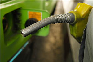 بنزن موجود در بنزین توزیعی کشور در سال ٩١، ٦ برابر حد استاندارد بود