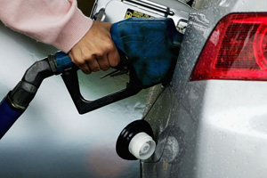 مصرف بنزین خراسان رضوی به بیش از ١٢١ میلیون لیتر رسید