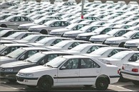 اصلاح بدنه خودروسازی و حذف قیمت‌های دستوری در اولویت است نه عرضه در بورس